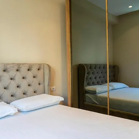 Appartamento Deluxe Apartment-swimming Pool Sarandë