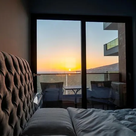 Deluxe Apartment-swimming Pool Sarandë